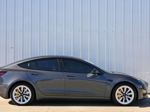 Used 2022 Tesla Model 3 image 52