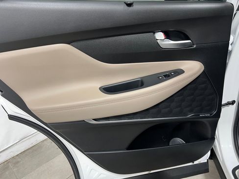 Used 2023 Hyundai Santa Fe Limited image 17