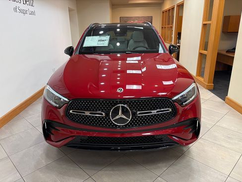 New 2027 Mercedes-Benz GLC 300 image 2