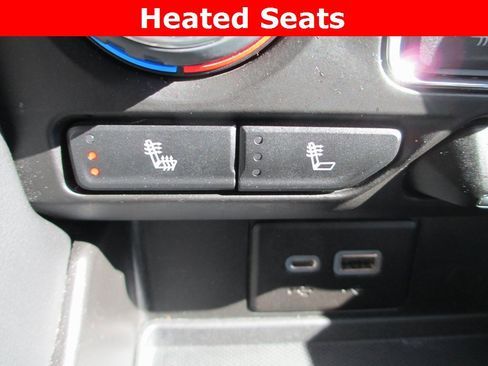 Used 2023 Chevrolet Suburban RST image 17