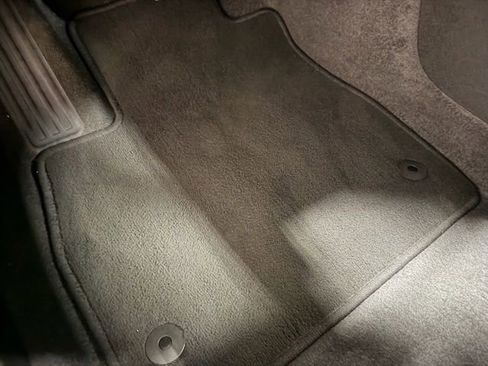 Used 2023 Chevrolet Malibu LT image 17