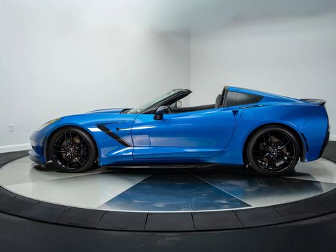 Used 2014 Chevrolet Corvette Stingray Coupe w/ 2LT Preferred Equipment Group image 16