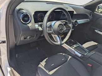 New 2026 Mercedes-Benz GLB 250 video 3