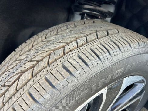 New 2026 Buick Enclave Sport Touring w/ Power Package image 31