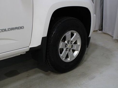 Used 2019 Chevrolet Colorado W/T w/ WT Convenience Package image 26