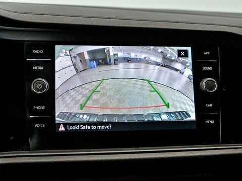 Used 2024 Volkswagen Jetta GLI 40th Anniversary Edition image 18