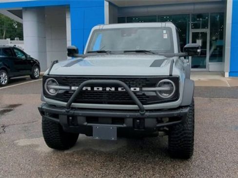 Used 2021 Ford Bronco First Edition image 3