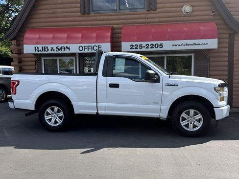 Used 2017 Ford F150 XL w/ Equipment Group 101A Mid AWD/4WD image 2