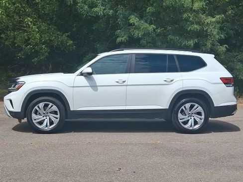 Used 2021 Volkswagen Atlas SE AWD/4WD image 2