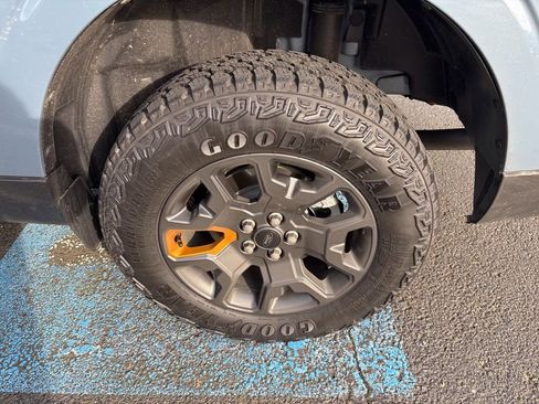 Used 2025 Ford Maverick Tremor image 3