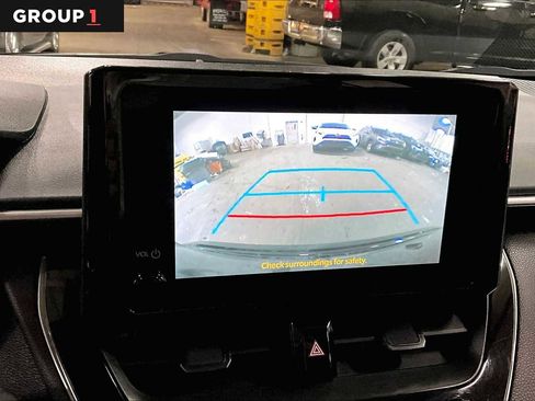 Used 2024 Toyota Corolla LE FWD image 27