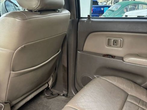 Used 2000 Toyota 4Runner Limited image 40