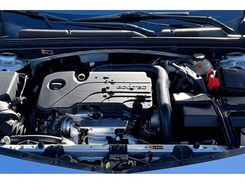 Used 2019 Chevrolet Malibu LT FWD image 28