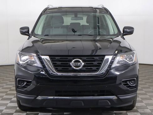 Used 2020 Nissan Pathfinder S image 8