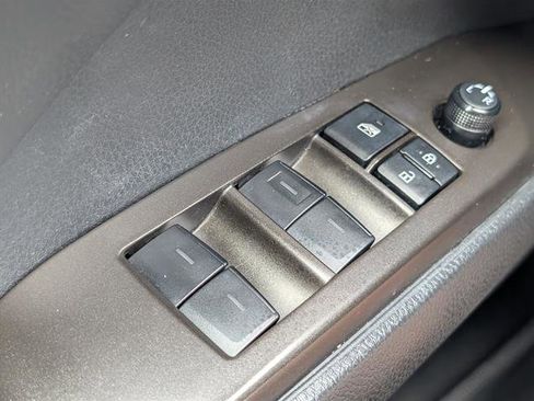 Used 2023 Toyota Camry LE image 13