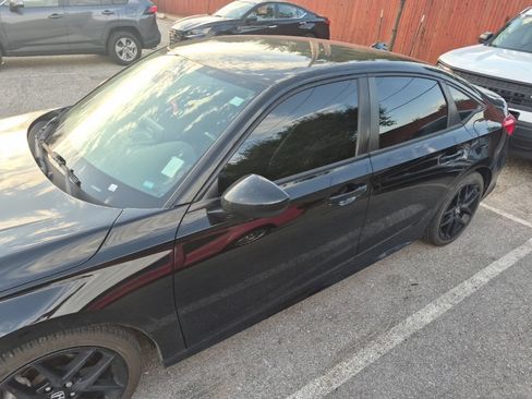 Used 2024 Honda Civic Sport image 6