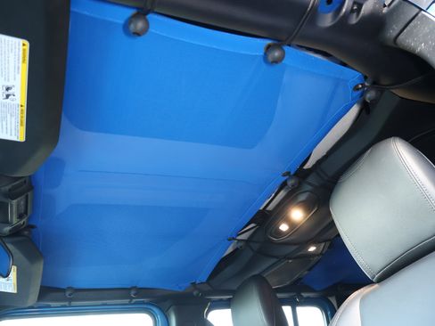 Used 2024 Jeep Wrangler Sahara image 20