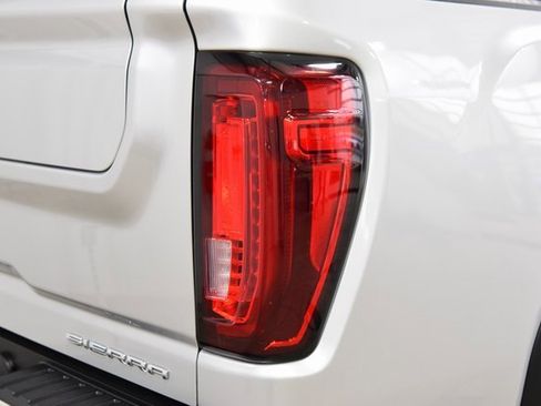 Used 2022 GMC Sierra 2500 Denali w/ Denali Ultimate Package image 22