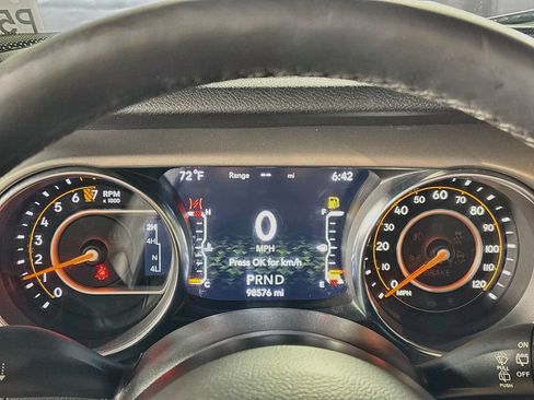 Used 2020 Jeep Wrangler Sport AWD/4WD image 14