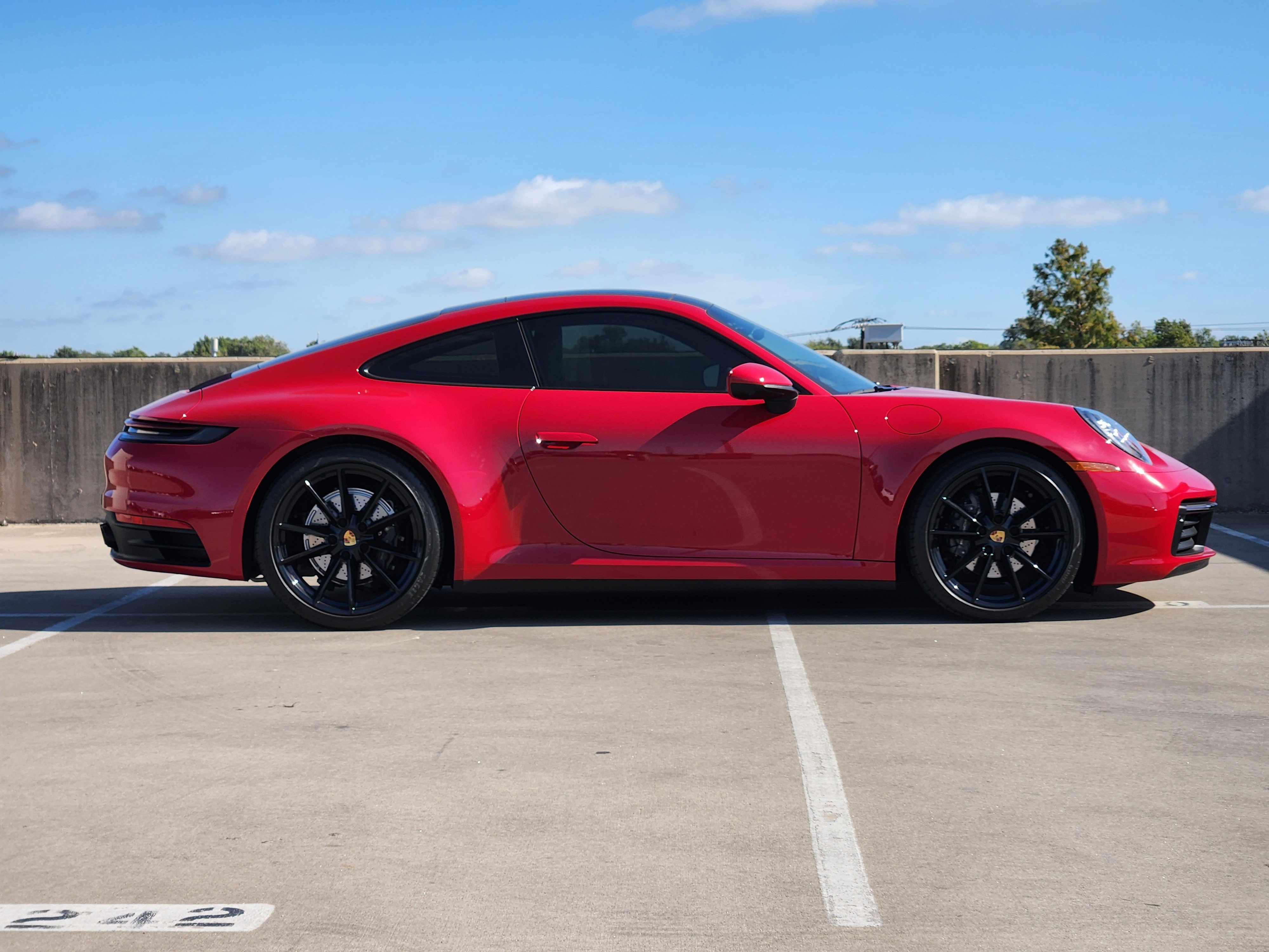 Certified 2024 Porsche 911 Carrera RWD image 9