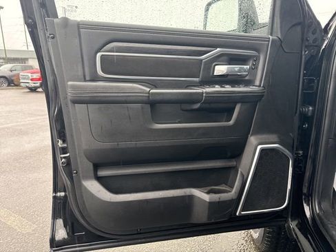 Used 2024 RAM 3500 Laramie w/ Night Edition image 30