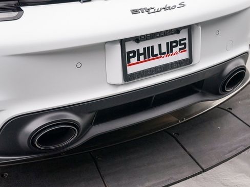 Used 2022 Porsche 911 Turbo S image 33