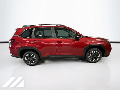 Used 2026 Subaru Forester AWD/4WD image 4