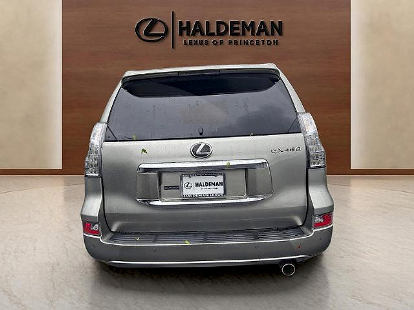 Used 2022 Lexus GX 460 Premium w/ Premium Plus Package AWD/4WD image 5