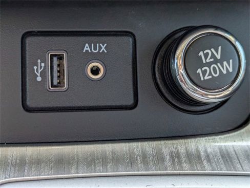 Used 2018 Nissan Murano SL w/ Moonroof Package image 25