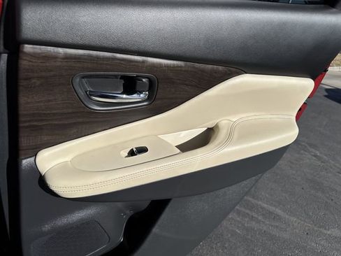 Certified 2024 Nissan Murano Platinum w/ Cargo Package image 22