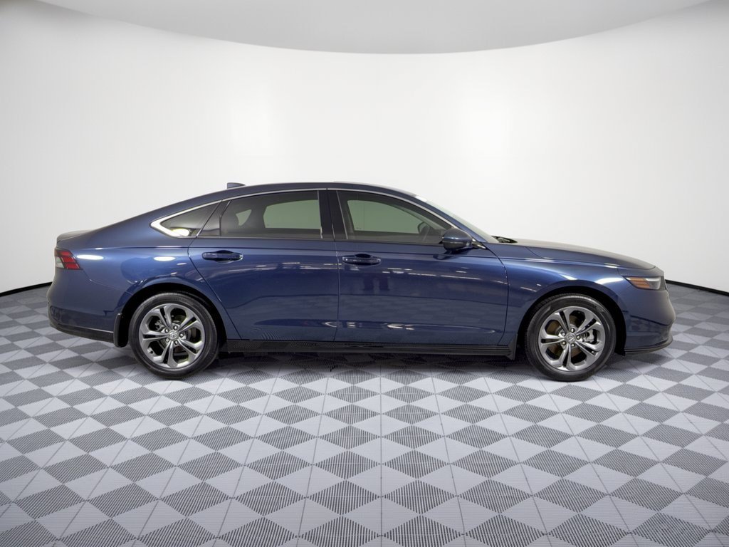Certified 2025 Honda Accord EX-L image 8