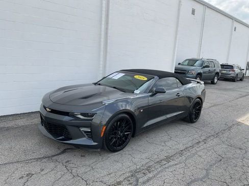 Used 2018 Chevrolet Camaro SS image 26