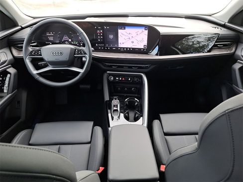 New 2025 Audi Q5 2.0T Premium Plus image 24