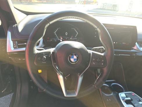 Used 2025 BMW X1 xDrive28i image 16