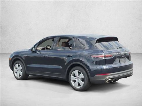 Used 2022 Porsche Cayenne AWD/4WD image 8