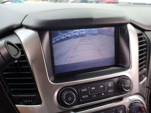 Used 2018 Chevrolet Tahoe LT RWD image 23