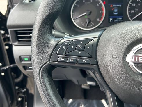 Used 2024 Nissan Sentra S FWD image 25
