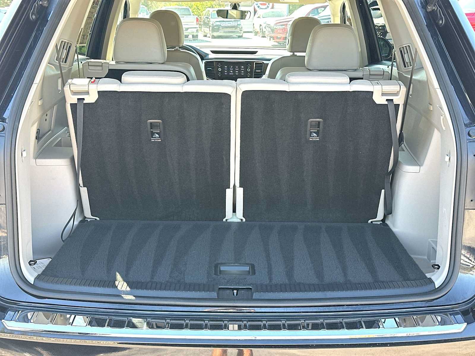 Used 2022 Volkswagen Atlas SE w/ Panoramic Sunroof Package AWD/4WD image 28