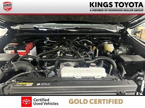 Certified 2026 Toyota 4Runner TRD Off-Road Premium AWD/4WD image 25
