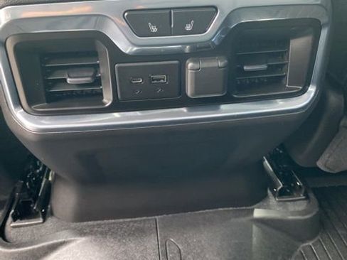 Used 2020 GMC Sierra 1500 SLT w/ SLT Premium Plus Package image 33