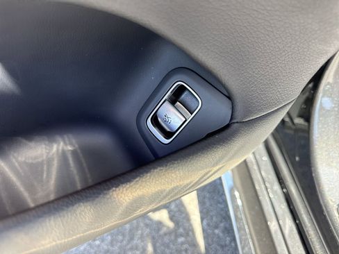 Certified 2022 Mercedes-Benz S 500 4MATIC image 40