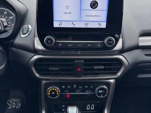 Used 2019 Ford EcoSport SE image 50