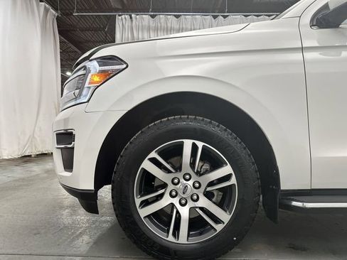 Used 2023 Ford Expedition Limited image 22