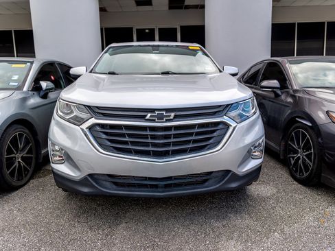 Used 2019 Chevrolet Equinox LT image 4