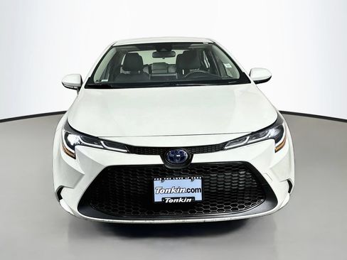 Used 2021 Toyota Corolla LE w/ Carpet Mat Package (TMS) FWD image 3