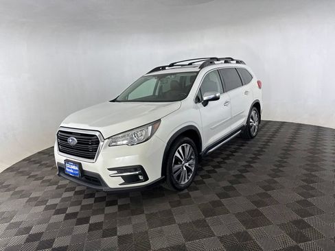 Used 2019 Subaru Ascent Touring AWD/4WD image 3