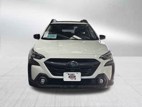 Certified 2025 Subaru Outback Premium w/ Popular Package #1A image 2