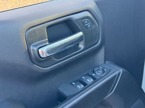 Used 2024 Chevrolet Silverado 1500 Custom Trail Boss image 21