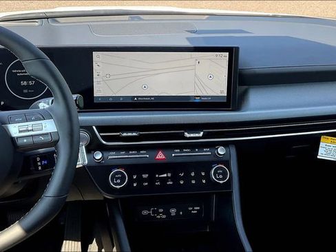 New 2025 Hyundai Sonata Limited image 7