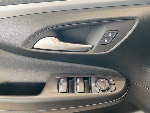 Used 2024 Buick Envista Preferred w/ Convenience I Package image 12